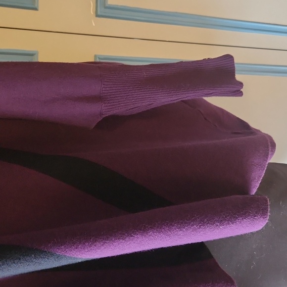 Alfani Women's Purple and Black Turtleneck Sweater - Picture 8 of 11